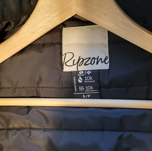 Womens winter coat - Picture 4 of 13